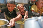 Recrudece Israel ataque contra la población de Gaza; mata a 61   