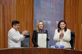 Julio Hernández López: Astillero   