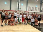 “Ahora somos historia”: grupo rarámuri de basquetbol femenil   
