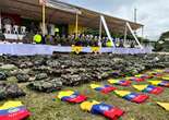 Más de 100 disidentes  de las FARC entregan sus armas a las autoridades    