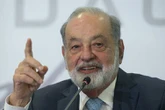 Slim apremia a una mayor participación privada ante la crisis financiera de Petróleos Mexicanos   