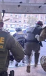 Trump busca deportar aun a muertos; redada en Home Depot de Los Ángeles   