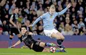 Manchester City y PSG, de panzazo a playoffs en Champions   