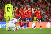 La roja, a semifinales   