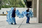 Ahí va el agua   
