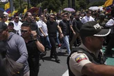 Encabeza Noboa protesta contra Corte de Ecuador   