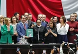 Entrega Rosa Icela primer Informe al Congreso en acto de 2 minutos   