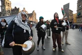 Cacerolazo frente a palacio contra el genocidio en Gaza   