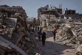 Hay explosivos sin detonar y Gaza es sólo escombros: Hamas   