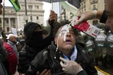 Reprimen una manifestación de jubilados en Buenos Aires   