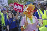 Más de mil actos de resistencia en todo EU contra la política laboral de Trump   