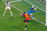 Yamal y Oyarzabal guían regreso de la Furia Roja; golea 4-0 a Arabia   