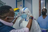 Eleva OMS al nivel máximo el riesgo por Ébola en Congo   