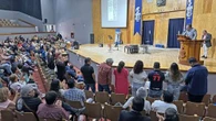 Reconocen a Francisco Bravo por 41 años de labor docente y sindical   
