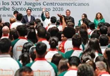 “Compitan sin complejos, porque  los estará apoyando todo un país”   