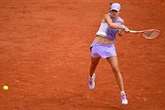 Eliminan a Iga Swiatek, otra de las favoritas en Roland Garros   