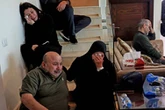 Arrecian combates en Líbano; Israel invade 32 km tierra dentro   
