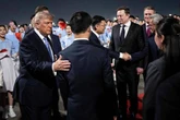 Invirtió Trump entre 220 y 750 mdd en grandes firmas   