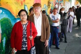 Ante bajos salarios, urge dar a mujeres acceso a servicios de salud   