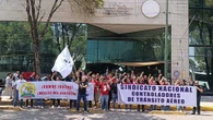 Controladores aéreos exigen mejoras laborales   