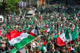 Mexicanos que residen en Pekín disfrutan de la fiesta mundialera en la embajada   