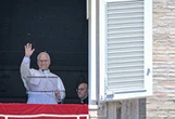 Lamenta el papa los ataques a la libertad de prensa   