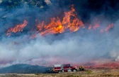 Contienen incendio en California   