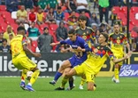Águilas rescatan el empate con Pumas en el Azteca   
