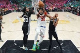 Knicks vencen a San Antonio y aventajan en la final de la NBA   