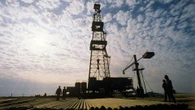 Страны ОПЕК+ увеличат добычу нефти на 170 тысяч баррелей в сутки в апреле
