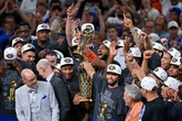 11 ore faI New York Knicks sono campioni NBA53 anni dopo l'ultima volta, con una stagione che ha finalmente rispettato le enormi aspettative dei loro tifosi; hanno battuto gli Spurs 4-1 in finale