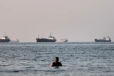 1 minuto faGli Stati Uniti hanno bombardato l’IranIn risposta a un attacco contro una nave nello Stretto di Hormuz, che ora secondo i Guardiani della rivoluzione iraniana è tornato a essere chiuso