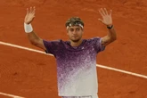 2 minuti faCobolli andrà in finale al Roland Garros senza giocare la semifinale, per il ritiro di ArnaldiPochi minuti prima della partita Arnaldi ha detto di aver avuto un virus intestinale