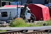5 minuti faIn Belgio un pulmino scolastico è stato investito da un treno: sono morte 4 persone