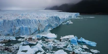 1 minuto faIl Perito Moreno non è più un’eccezione tra i ghiacciaiOltre a essere il più famoso della Patagonia sembrava aver stranamente resistito al processo di fusione: non è più così