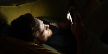 1 minuto faQuanto porno è troppo porno?Non è una questione di ore settimanali ma di impatto sul resto della propria vita, e ci sono dei modi per accorgersene