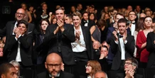 La durata degli applausi a Cannes sta sfuggendo di manoSono quasi sempre pilotati e non sono un indicatore affidabile del gradimento dei film, eppure continuano a essere cronometrati e sbandierati