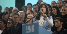 1 minuto faÈ stato condannato a 10 anni di carcere l’uomo che cercò di sparare all’ex presidente argentina Cristina Kirchner