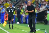 1 minuto faLa Tunisia ha esonerato l’allenatore della nazionale di calcioDopo solo una partita ai Mondiali, seppur persa molto male: è un record