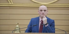 2 minuti faIl vicepresidente del parlamento di uno stato tedesco si è dimesso per aver disegnato una svastica sulla scheda di una votazione