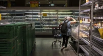 3 minuti faPerché Carrefour se ne va dall’ItaliaNon ha saputo reggere la concorrenza delle altre catene e ha puntato su un modello sbagliato: i negozi in franchising