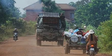 4 minuti faPerché Cambogia e Thailandia si stanno facendo la guerraC’entrano una vecchia mappa fatta dai francesi, la sovranità dibattuta su alcuni templi e una buona dose di nazionalismo