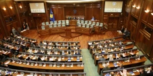 2 minuti faIl parlamento del Kosovo ha completato la nomina della sua presidenza e si è infine insediato, dopo 8 mesi dalle elezioni