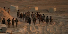 2 minuti faIsraele dice che è entrato in vigore il cessate il fuoco nella Striscia di GazaE che i suoi soldati hanno cominciato il ritiro parziale da alcuni territori, come previsto dalla prima fase dell'accordo di pace