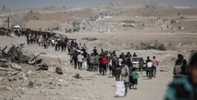 4 minuti faI palestinesi hanno cominciato a tornare nel nord della Striscia di GazaGrazie al ritiro dei soldati israeliani, dopo essere stati costretti a rifugiarsi nel sud