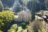 4 minuti faA Recoaro Terme non avevano mai visto così tanti soldi tutti insiemeIl piccolo comune vicentino si è trovato a dover gestire 20 milioni di euro del PNRR, tra molti problemi