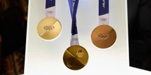 3 minuti faIl CIO ha deciso che gli atleti russi e bielorussi potranno partecipare alle Olimpiadi di Milano Cortina 2026 come atleti individuali