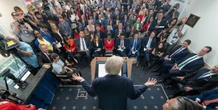 1 minuto faLa campagna di Trump contro i mediaSta cercando di influenzare e limitare le attività di giornali ed emittenti che percepisce come ostili, nell’ennesima forzatura dei suoi poteri
