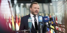 4 minuti faL’Estonia ha detto che tre jet militari russi hanno violato il suo spazio aereo