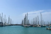 pochi secondi faA Marina di Ragusa sono sbarcati i maltesiUn imprenditore di Malta sta cambiando radicalmente il porto turistico della piccola città siciliana: qualcuno ci vede grandi opportunità, altri sono più scettici